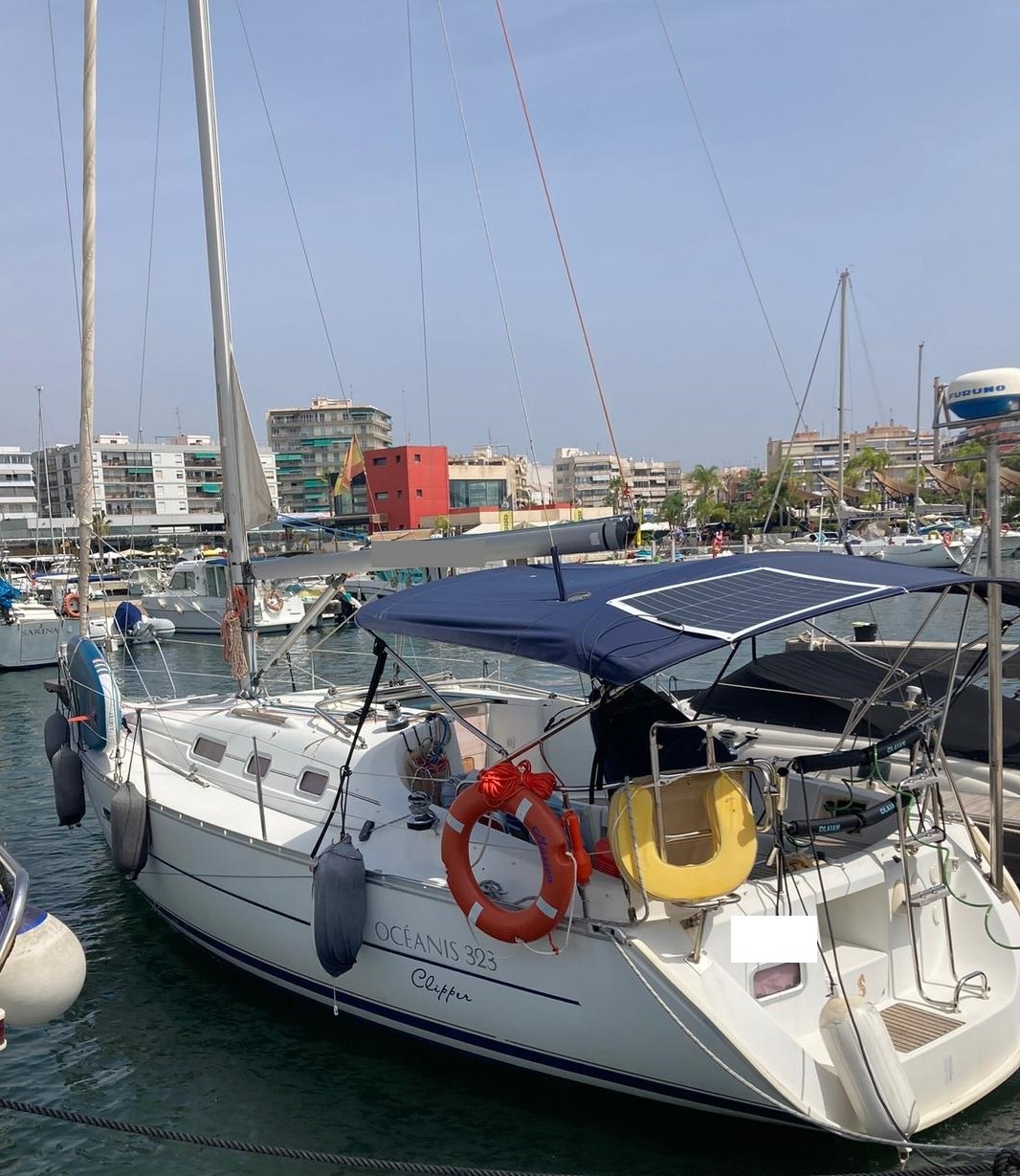 BENETEAU OCEANIS CLIPPER 323